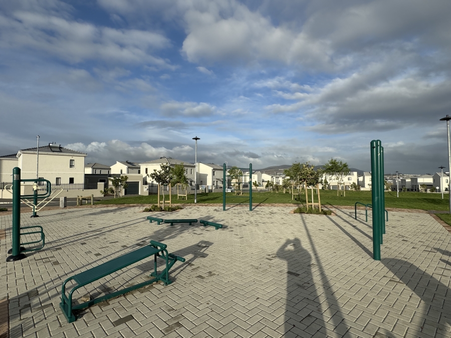 1 Bedroom Property for Sale in Rivergate Western Cape